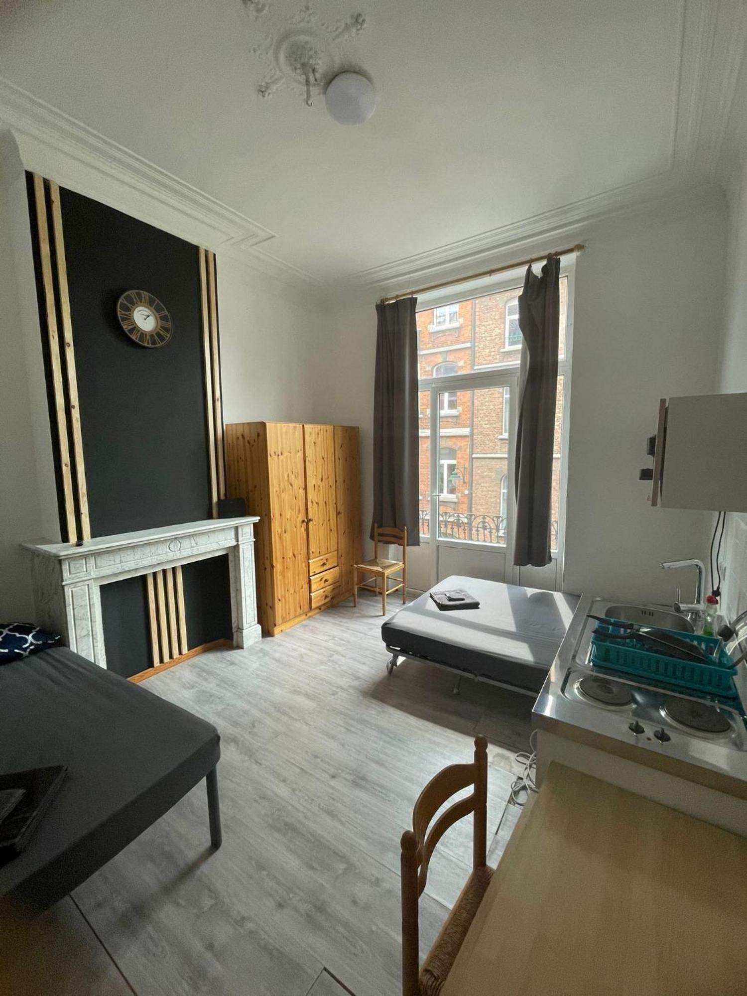 European District Hostel Brüksel Dış mekan fotoğraf