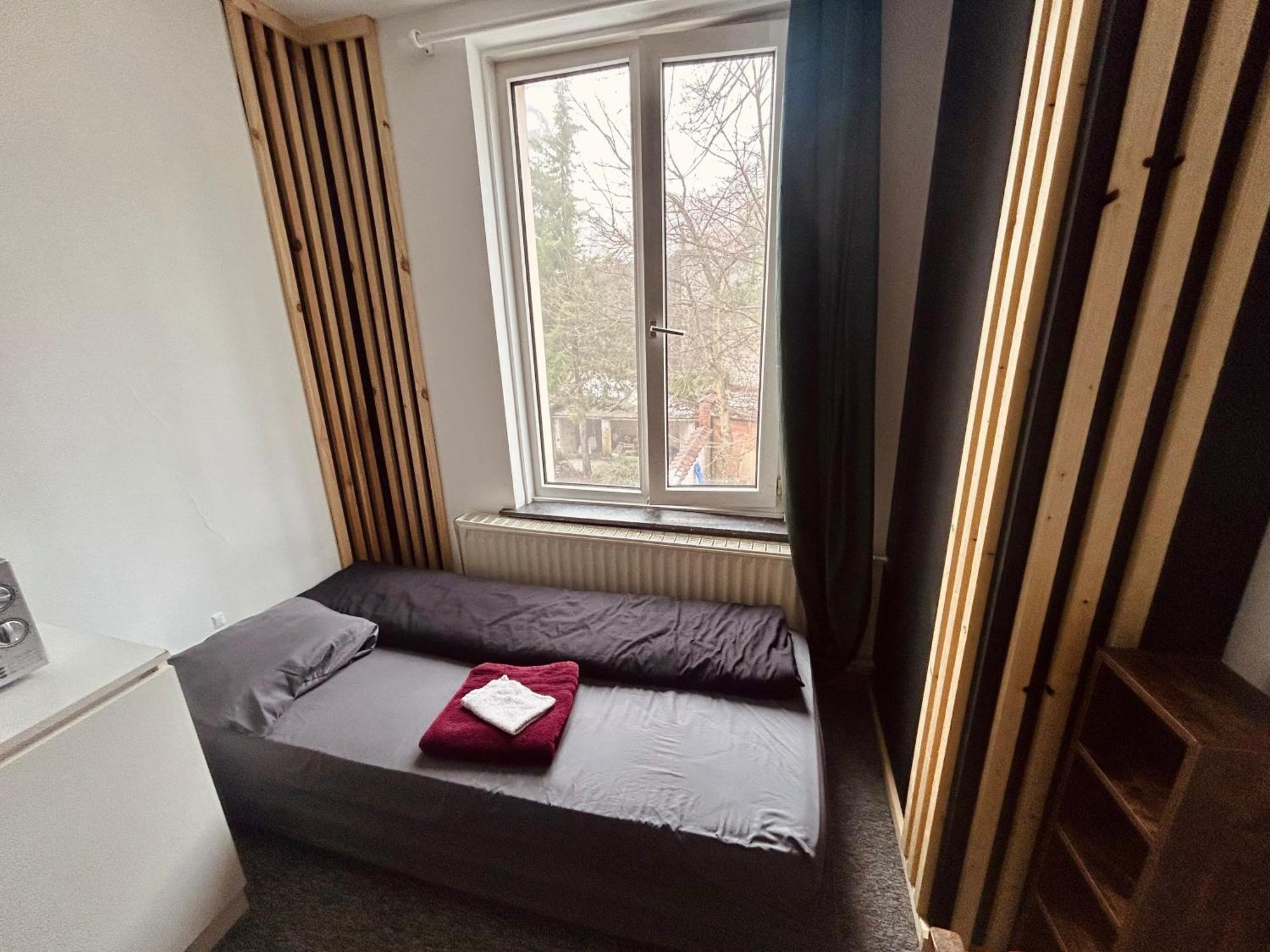 European District Hostel Brüksel Dış mekan fotoğraf