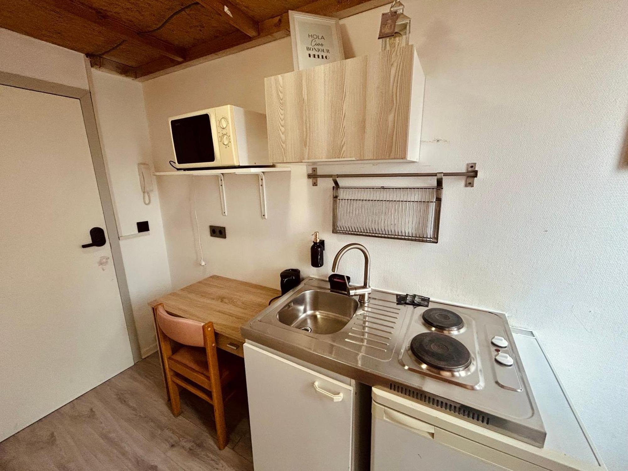 European District Hostel Brüksel Dış mekan fotoğraf