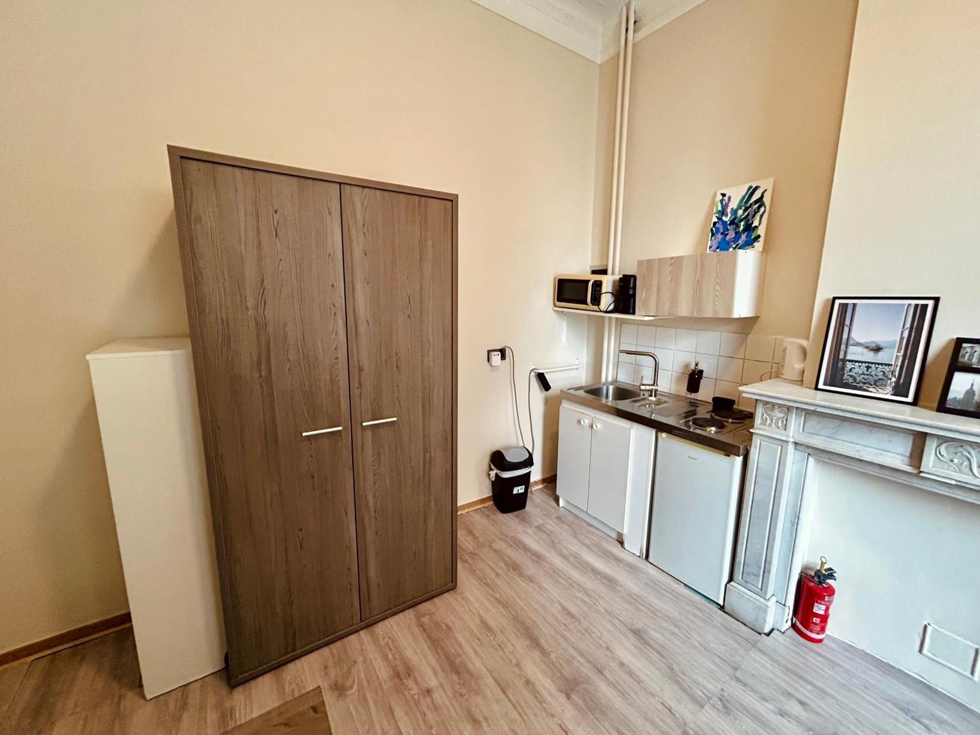 European District Hostel Brüksel Dış mekan fotoğraf