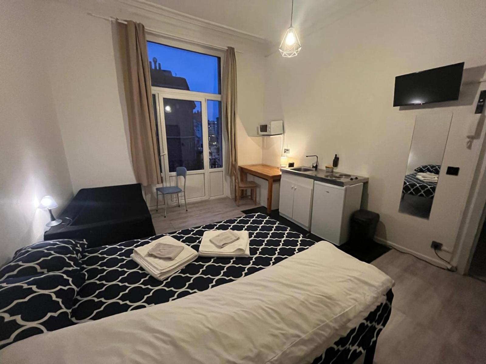 European District Hostel Brüksel Dış mekan fotoğraf