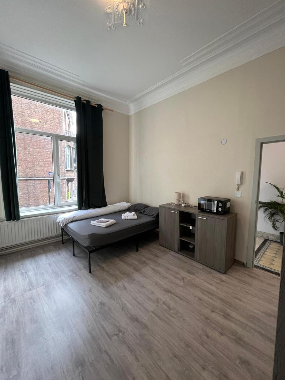 European District Hostel Brüksel Dış mekan fotoğraf