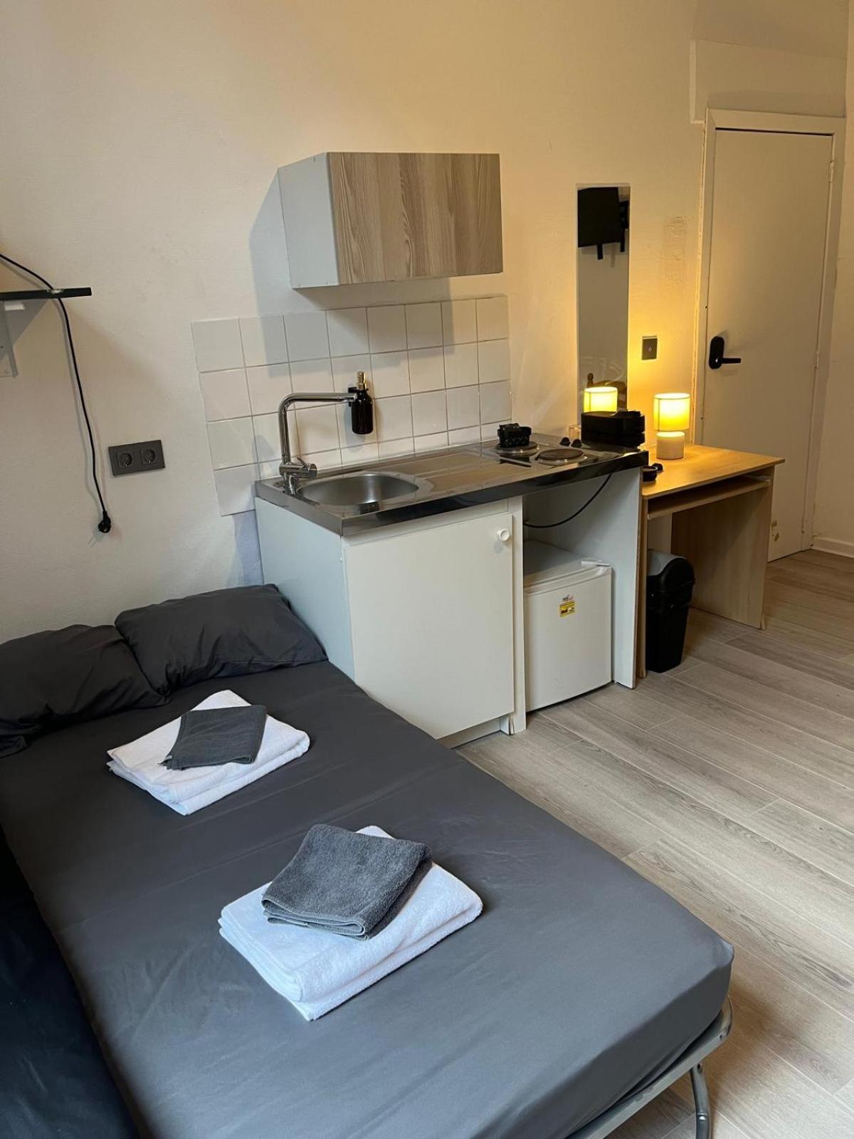 European District Hostel Brüksel Dış mekan fotoğraf