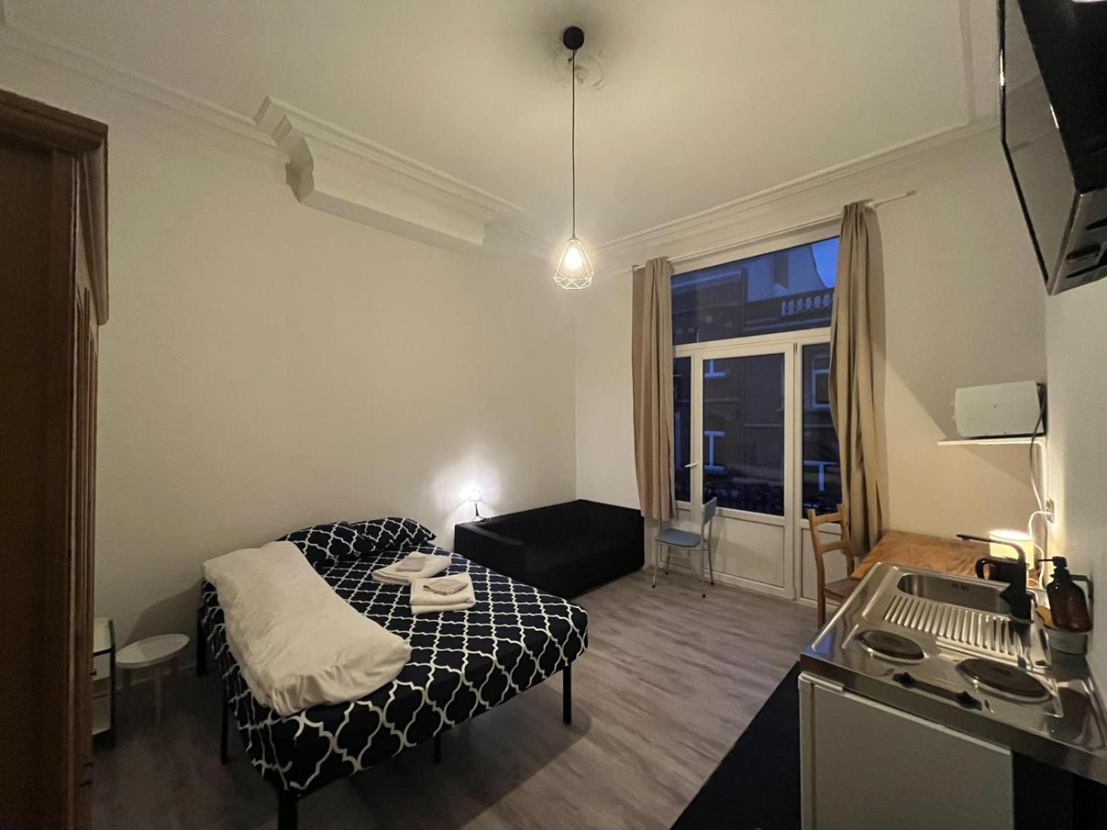European District Hostel Brüksel Dış mekan fotoğraf
