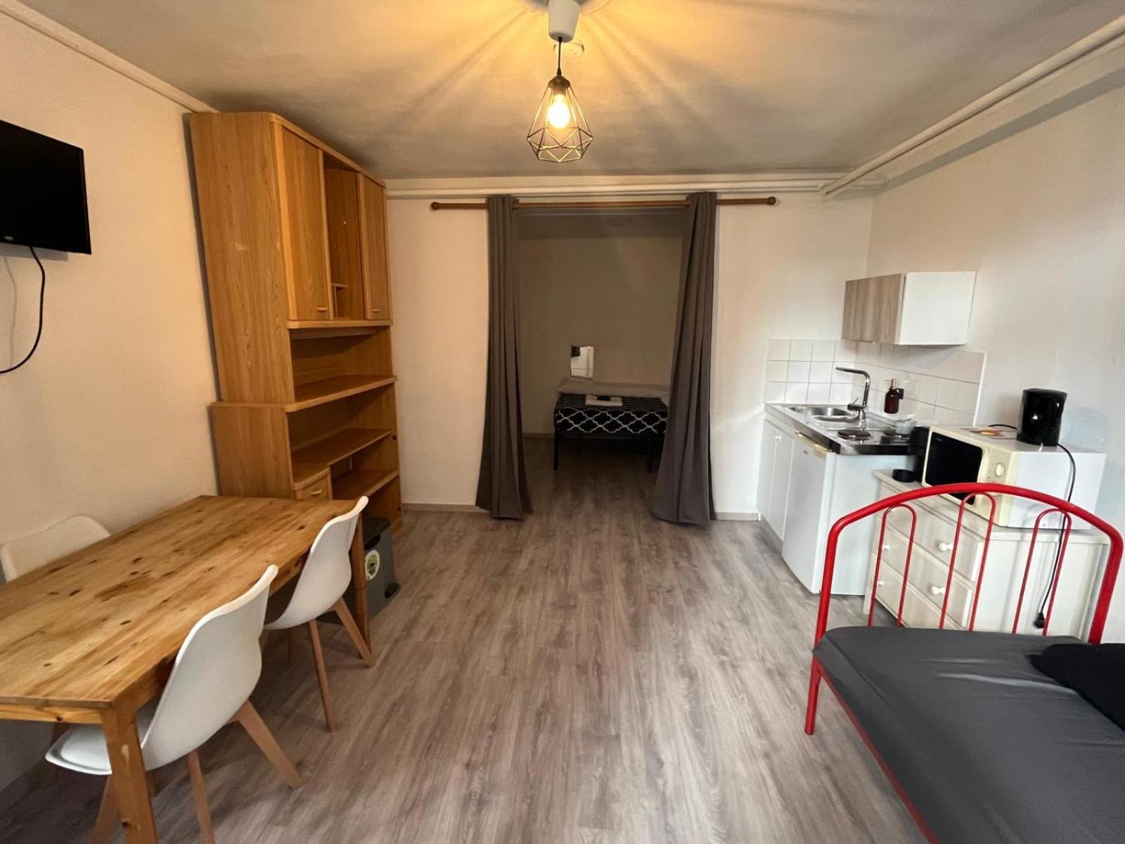 European District Hostel Brüksel Dış mekan fotoğraf